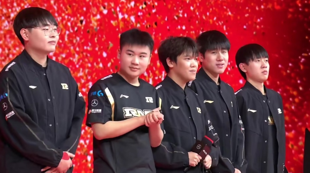 但经过一年 但经过一年