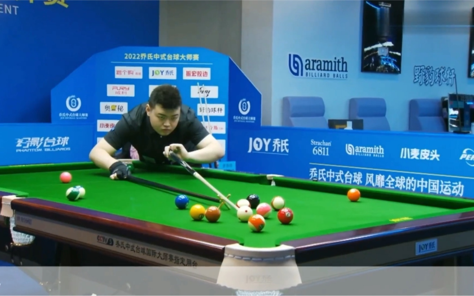 来自不同地 来自不同地