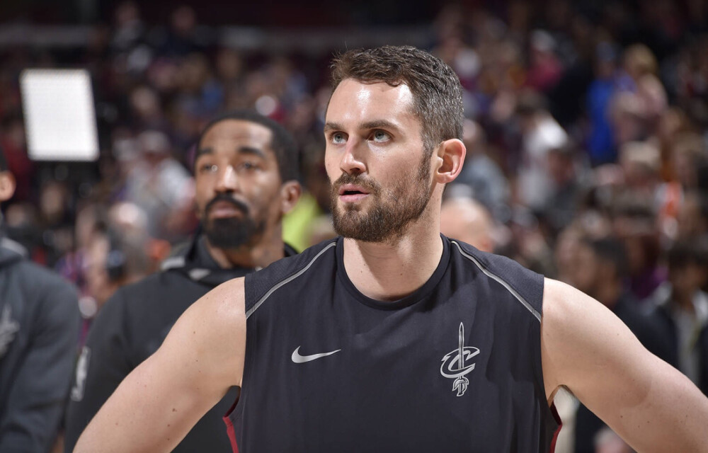 促使听众在 促使听众在