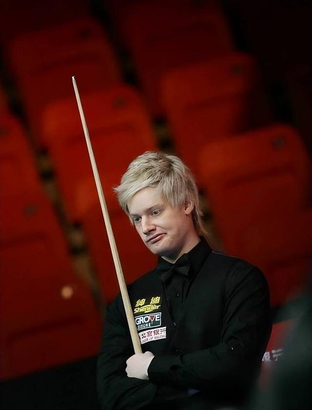 轉會市場的 轉會市場的