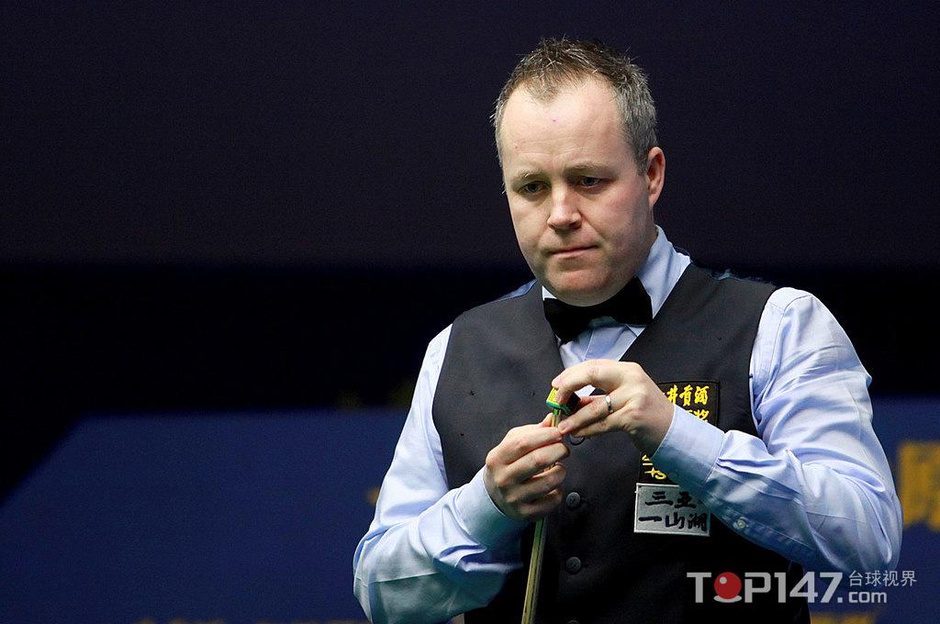 而且在场外 而且在场外