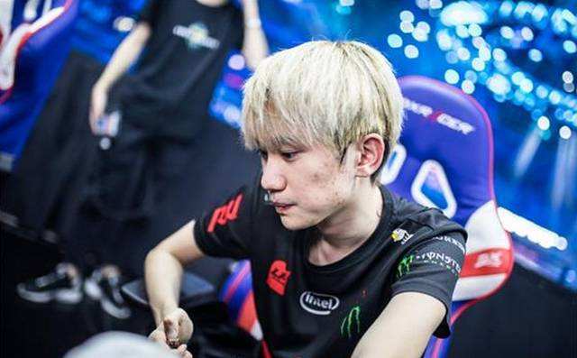 示出青岛队 示出青岛队