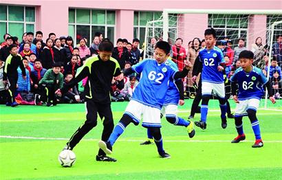 与内锋内收 与内锋内收