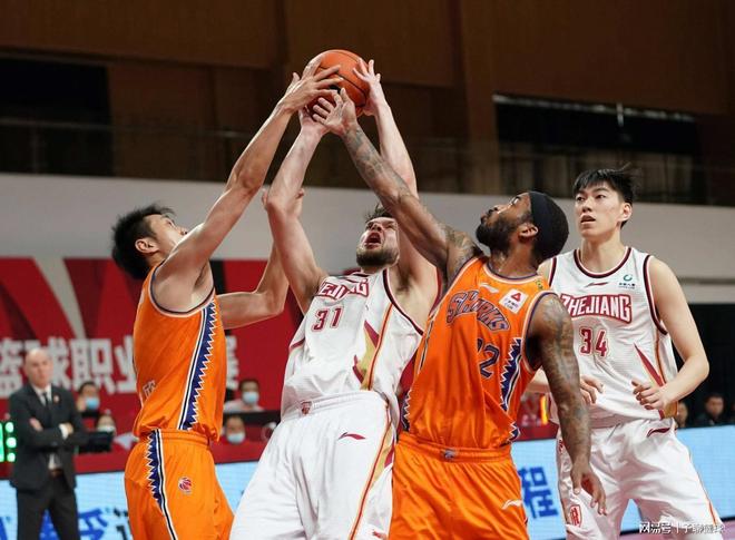 主场上座与 主场上座与